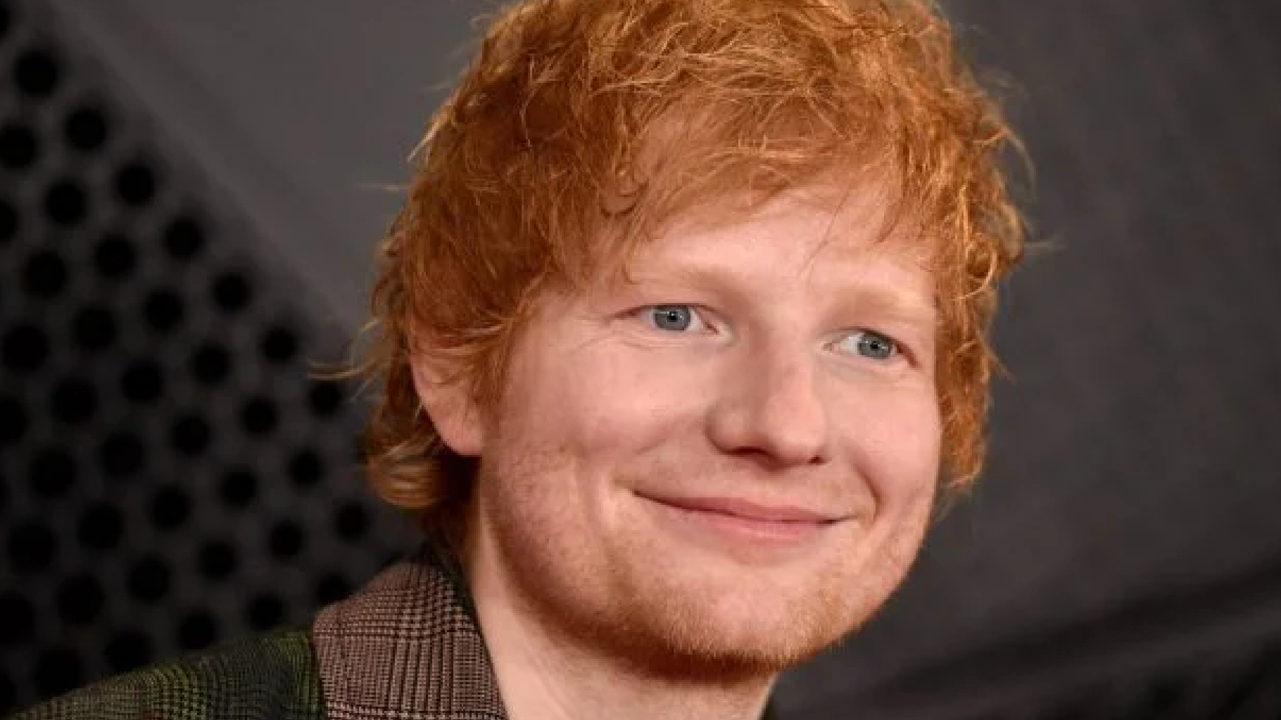 Ed Sheeran promuove Lucio Corsi: «Geniale la canzone dell’Italia». E dichiara il suo amore per l’Eurovision