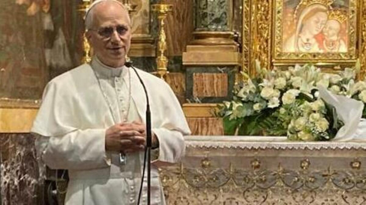 Papa Leone XIV fa visita a Papa Francesco: la preghiera sulla tomba di Bergoglio Papa Leone XIV fa visita a Papa Francesco: la preghiera sulla tomba di Bergoglio