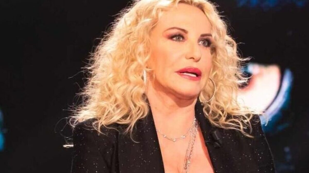 Antonella Clerici in lutto: “Addio, sei stato troppo importante”. Tristezza infinita Antonella Clerici in lutto: “Addio, sei stato troppo importante”. Tristezza infinita
