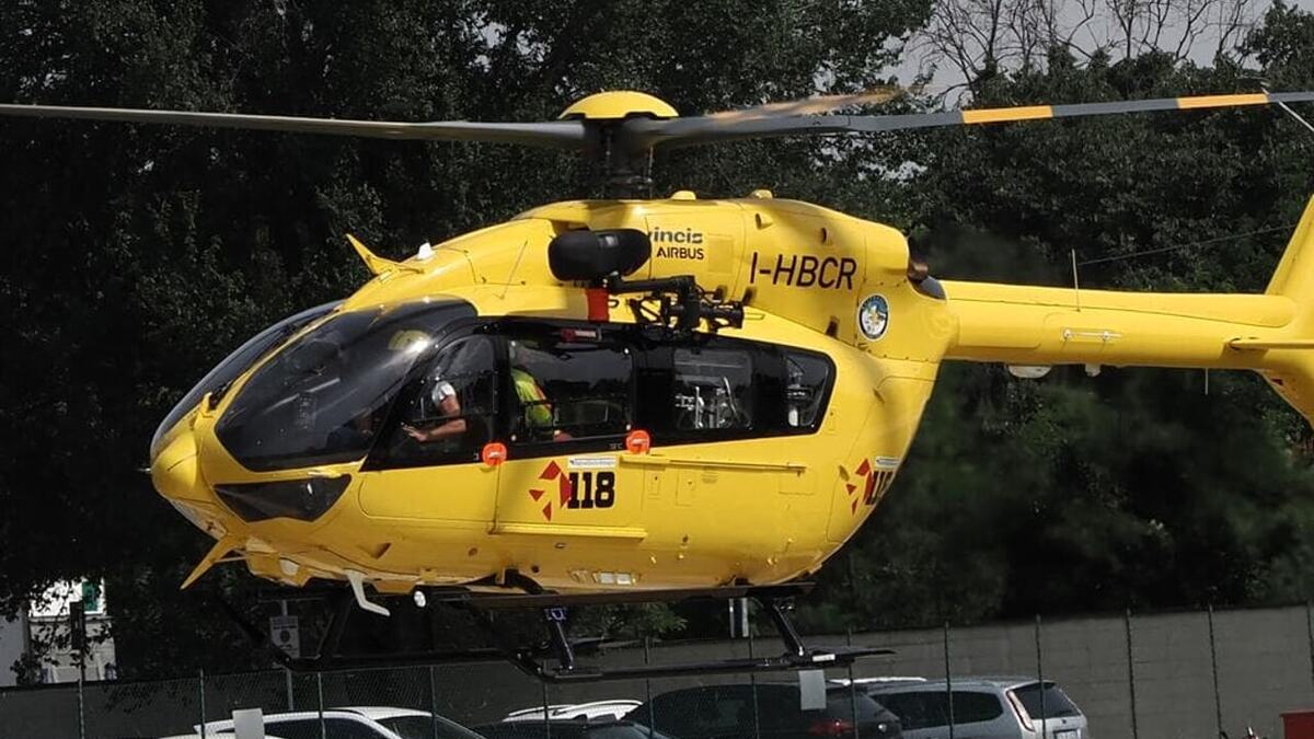 Terribile incidente, scontro tra auto e moto: “C’era anche un bambino” Terribile incidente, scontro tra auto e moto: “C’era anche un bambino”