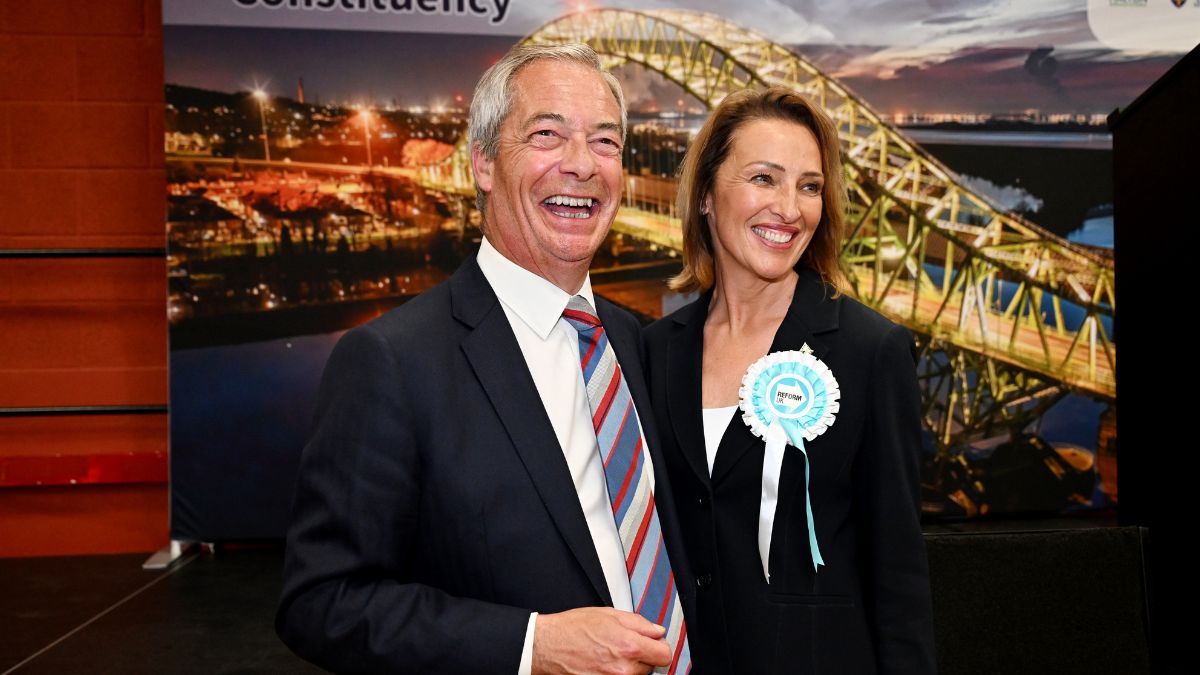 Inghilterra sconvolta da Thesocialpost.it inghilterra sconvolta dal ciclone nigel farage alle elezioni amministrative i sovranisti dilagano ovunque