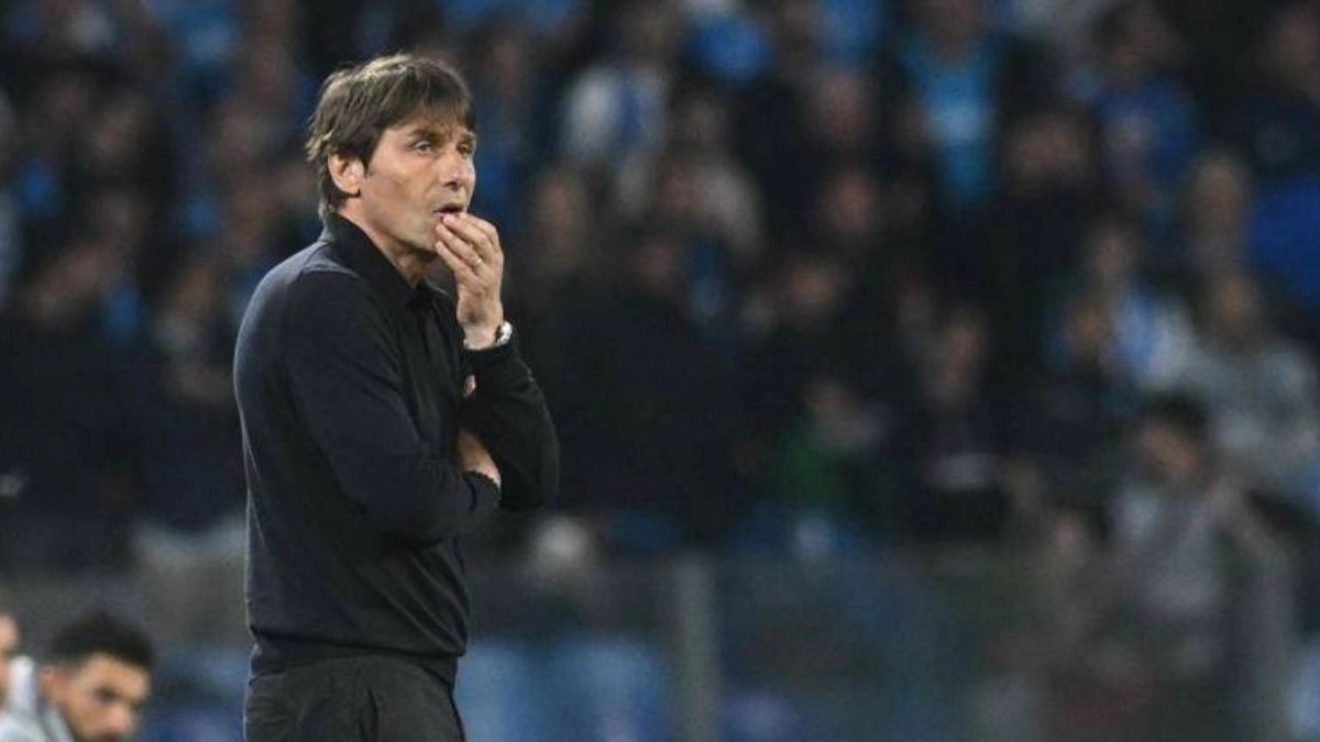 Conte via da Napoli? Le parole del tecnico dopo lo storico trionfo Conte via da Napoli? Le parole del tecnico dopo lo storico trionfo