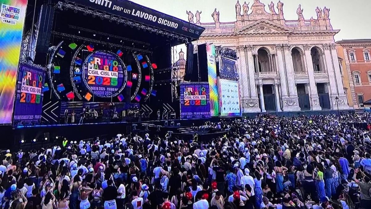 “Rubato tutto, rabbia e frustrazione”. Primo Maggio, dopo il concerto il vip esplode di rabbia “Rubato tutto, rabbia e frustrazione”. Primo Maggio, dopo il concerto il vip esplode di rabbia