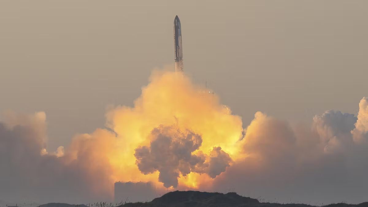 L’esplosione devastante che manda in pezzi i sogni di Elon Musk: scena da brividi