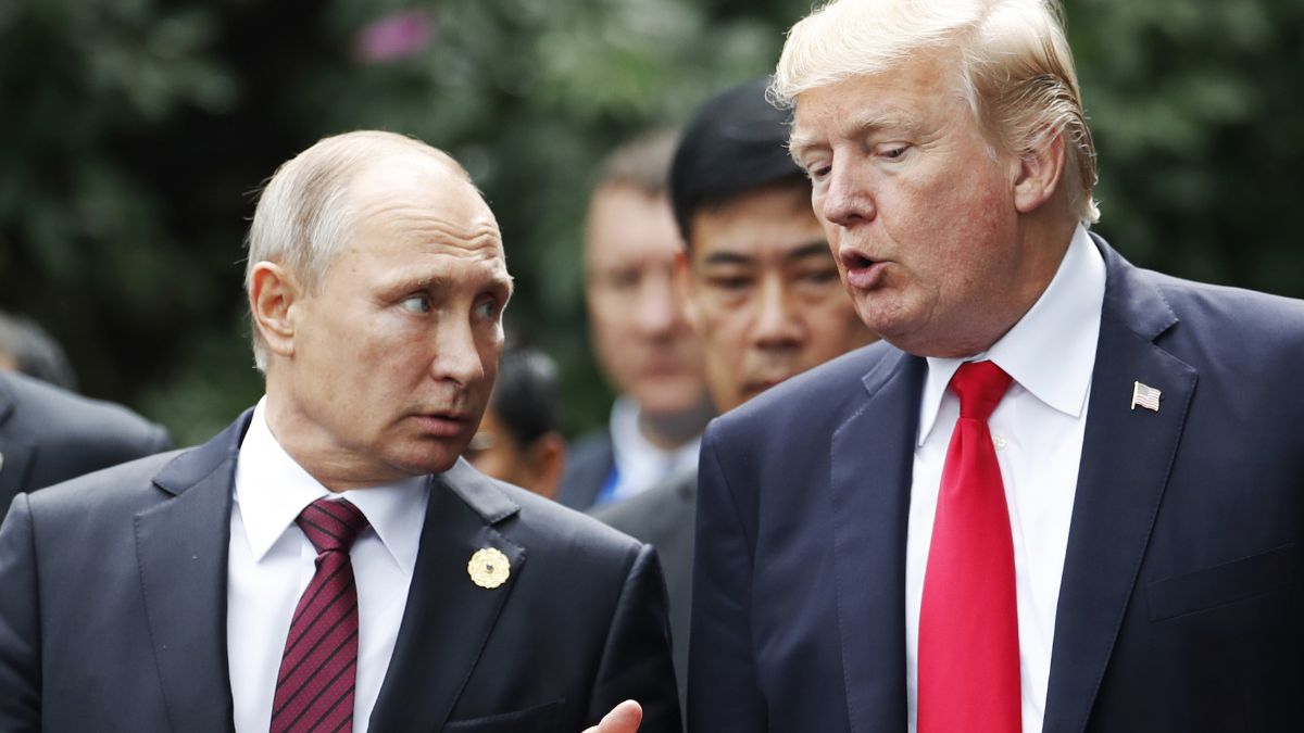 Istanbul, al via i negoziati tra Russia e Ucraina: assente Putin, si sfila anche Trump Istanbul, al via i negoziati tra Russia e Ucraina: assente Putin, si sfila anche Trump