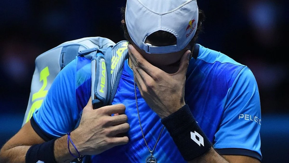Roma, lo strazio di Berrettini: piange in conferenza stampa, “non so cosa succede” Roma, lo strazio di Berrettini: piange in conferenza stampa, “non so cosa succede”