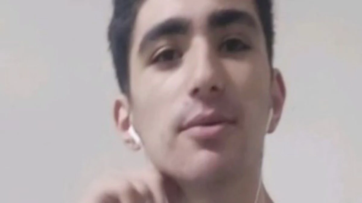 Ragazzo 15enne scomparso da tre mesi, la terribile notizia: ritrovato senza vita Ragazzo 15enne scomparso da tre mesi, la terribile notizia: ritrovato senza vita
