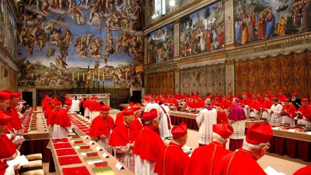 Conclave 13 cardinali senza stanza