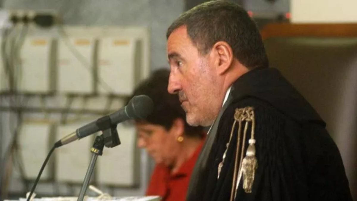 Garlasco, la rabbia dell’ex procuratore Venditti: “Nuove prove erano inservibili, ma su Sempio ho indagato” Garlasco, la rabbia dell’ex procuratore Venditti: “Nuove prove erano inservibili, ma su Sempio ho indagato”
