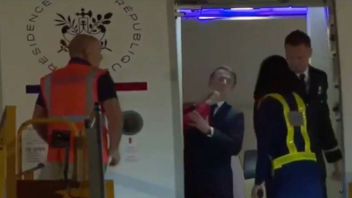 Macron schiaffeggiato moglie Brigitte