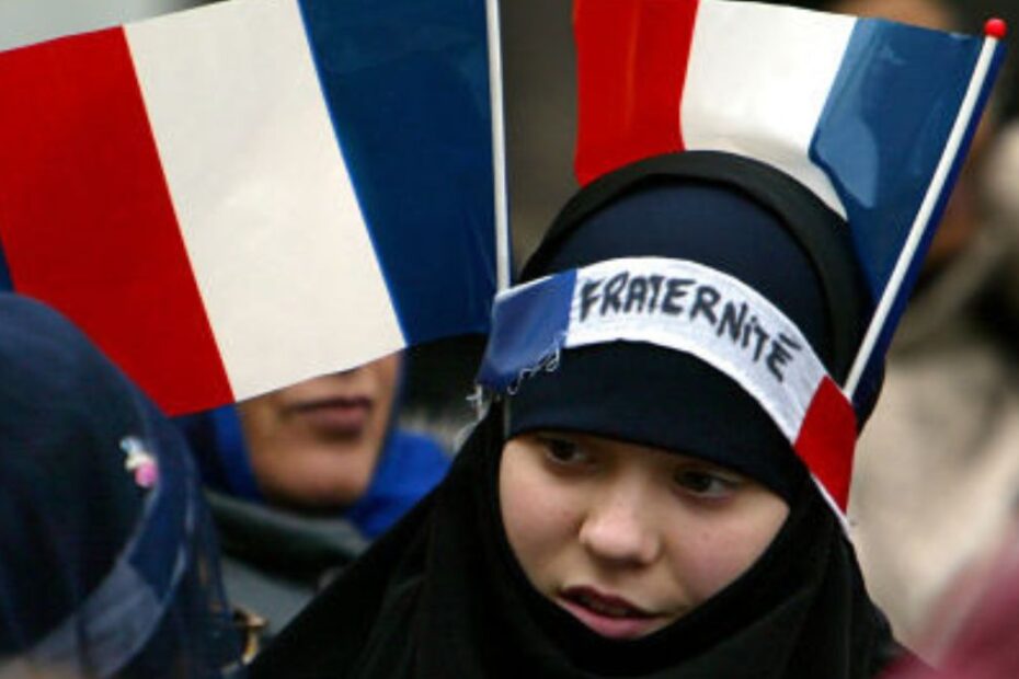 Francia Fratelli musulmani sharia