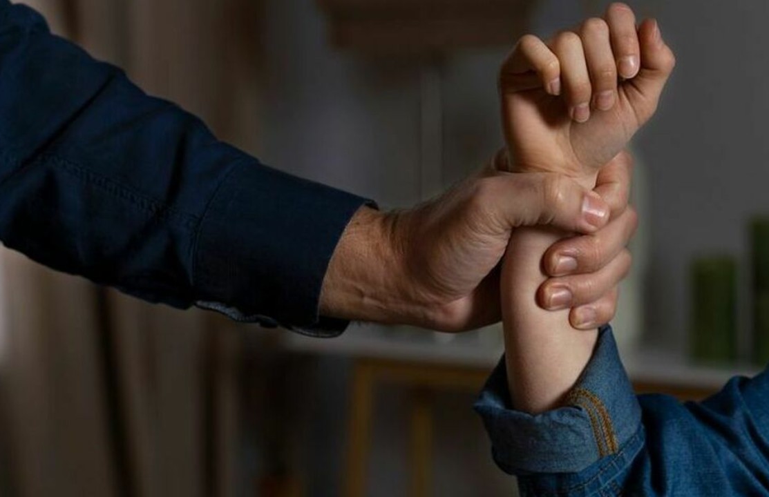 “Orrore disumano, 107 anni di carcere”. Cosa faceva a una ragazzina di soli 13 anni: è mostruoso “Orrore disumano, 107 anni di carcere”. Cosa faceva a una ragazzina di soli 13 anni: è mostruoso