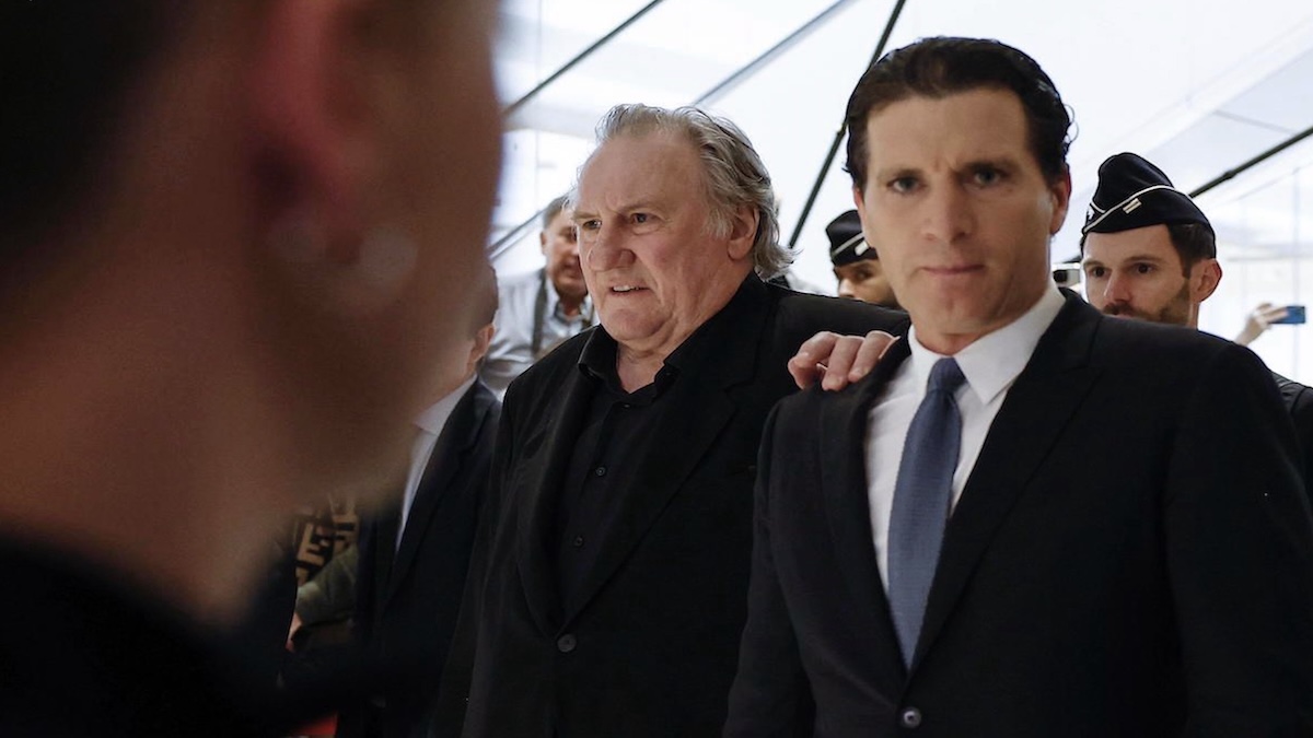 Processo a Gerard Depardieu per abusi sessuali: è arrivata la sentenza Processo a Gerard Depardieu per abusi sessuali: è arrivata la sentenza