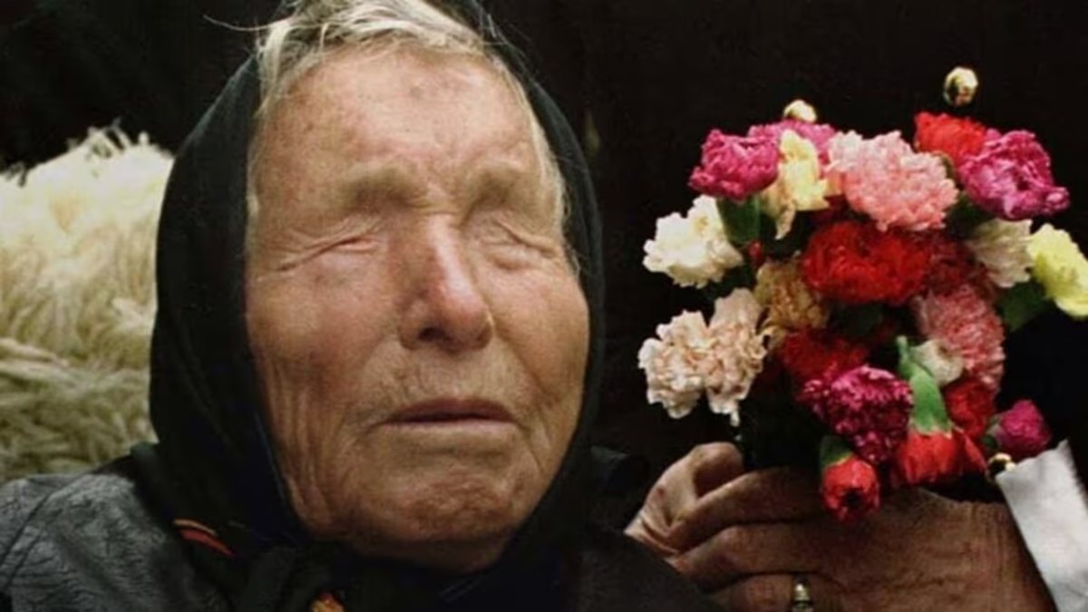 Baba Vanga, spunta la profezia da brividi: “Conseguenze per tutti” Baba Vanga, spunta la profezia da brividi: “Conseguenze per tutti”