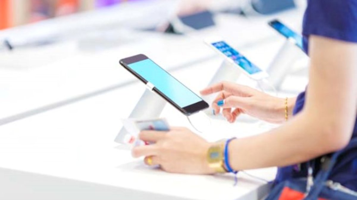 Ecco i migliori smartphone di fascia media del 2025: la classifica