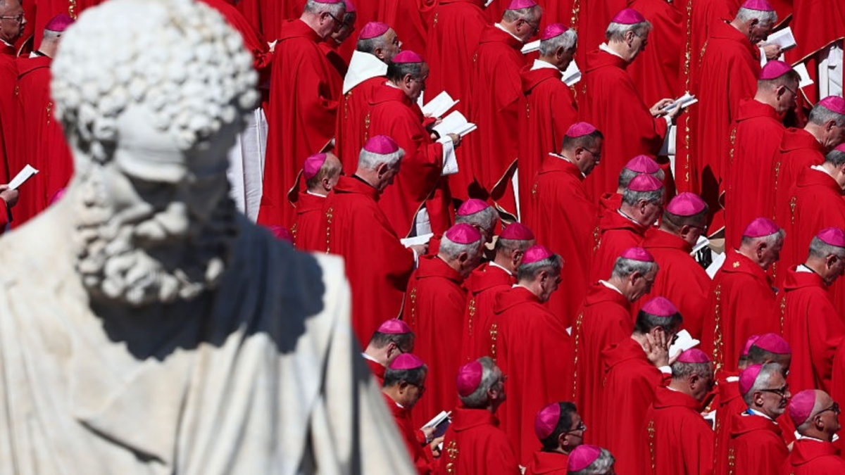 Verso il conclave, il retroscena che cambia la Chiesa: “Arriva un ticket” Verso il conclave, il retroscena che cambia la Chiesa: “Arriva un ticket”
