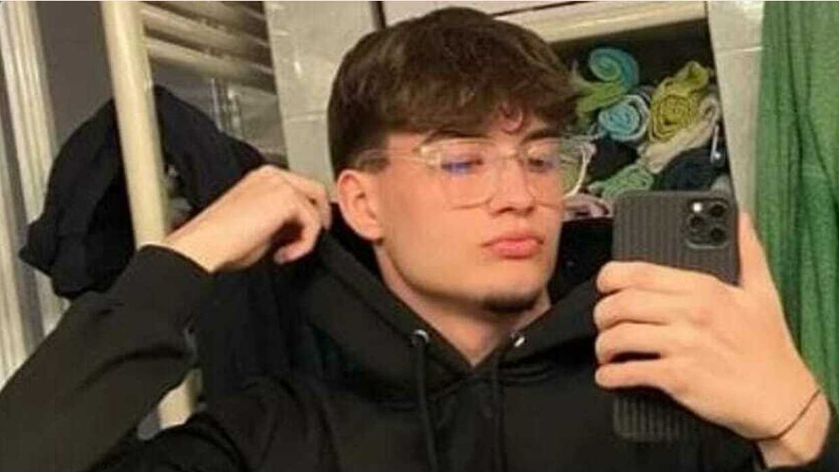 Ucciso per da Thesocialpost.it ucciso per un tavolino lorenzo muore così a soli 20 anni poi si scopre la folle verità