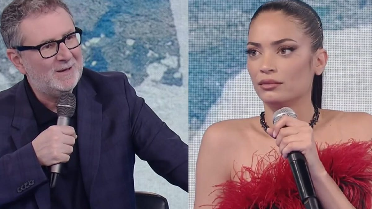 Fazio a Elodie: “Ma sei incinta?”, la reazione della cantante è inaspettata Fazio a Elodie: “Ma sei incinta?”, la reazione della cantante è inaspettata