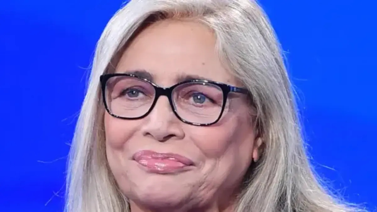 Domenica In, sorpresa per Mara Venier che non trattiene le lacrime: “È stato difficile…”