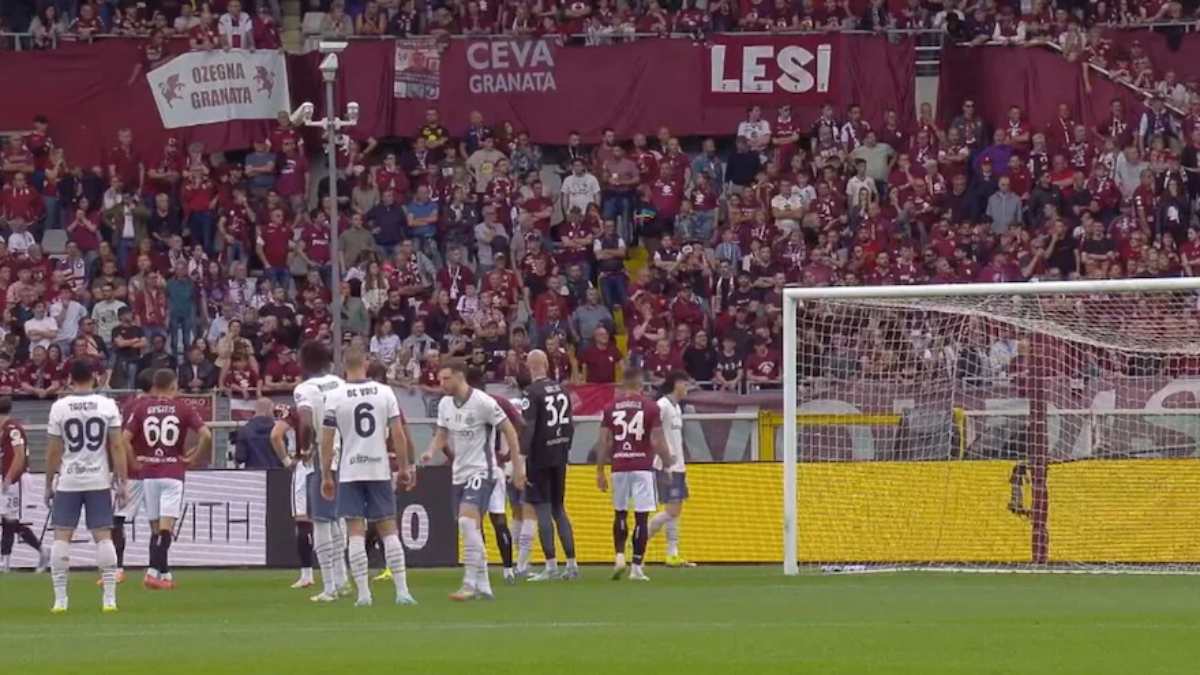 torinointer pioggia torrenziale e campo impraticabile la decisione dell arbitro da Thesocialpost.it torinointer pioggia torrenziale e campo impraticabile la decisione dell arbitro