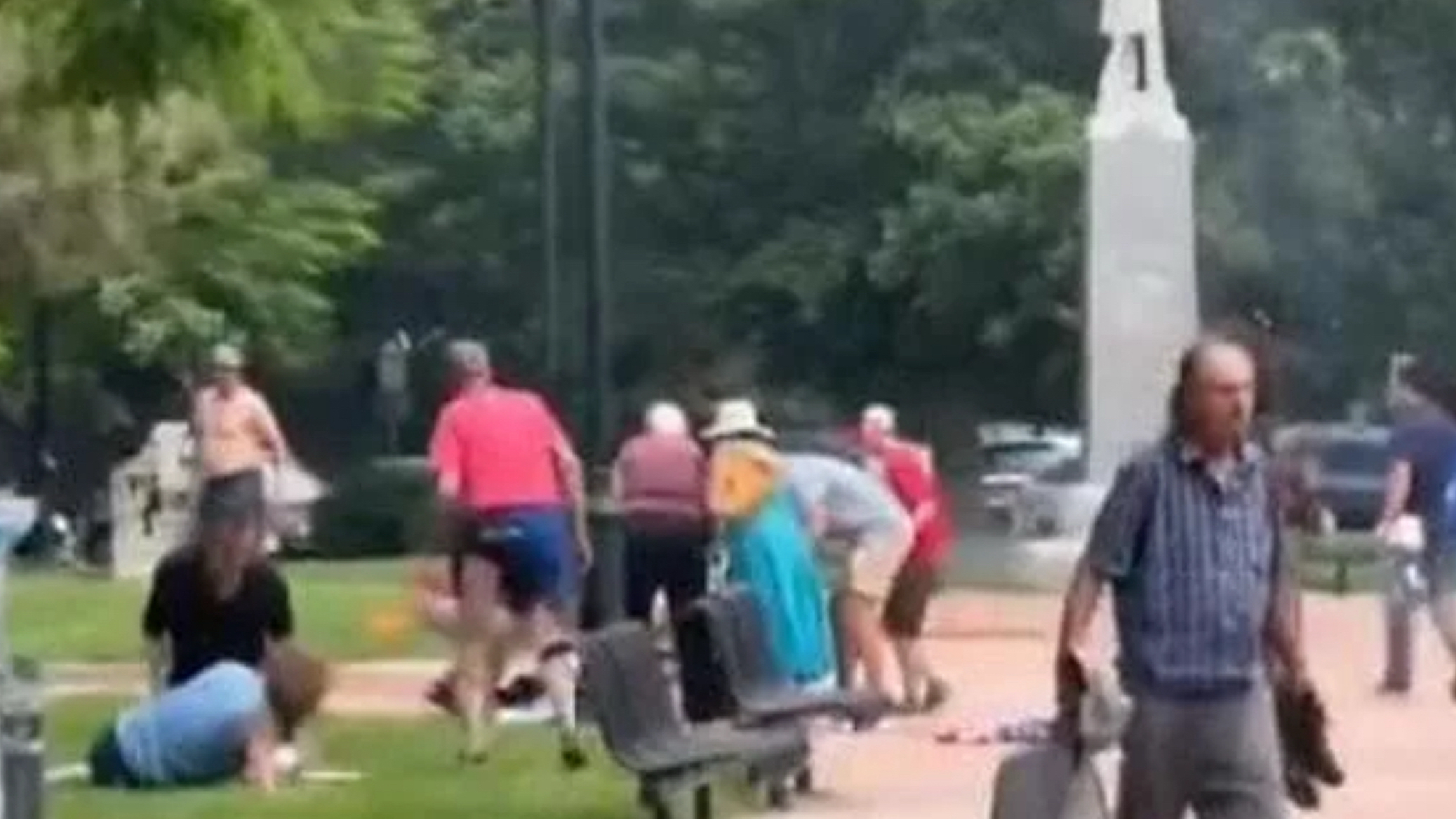 Molotov contro corteo pro Israele in Colorado: diversi feriti, Fbi parla di terrorismo Molotov contro corteo pro Israele in Colorado: diversi feriti, Fbi parla di terrorismo