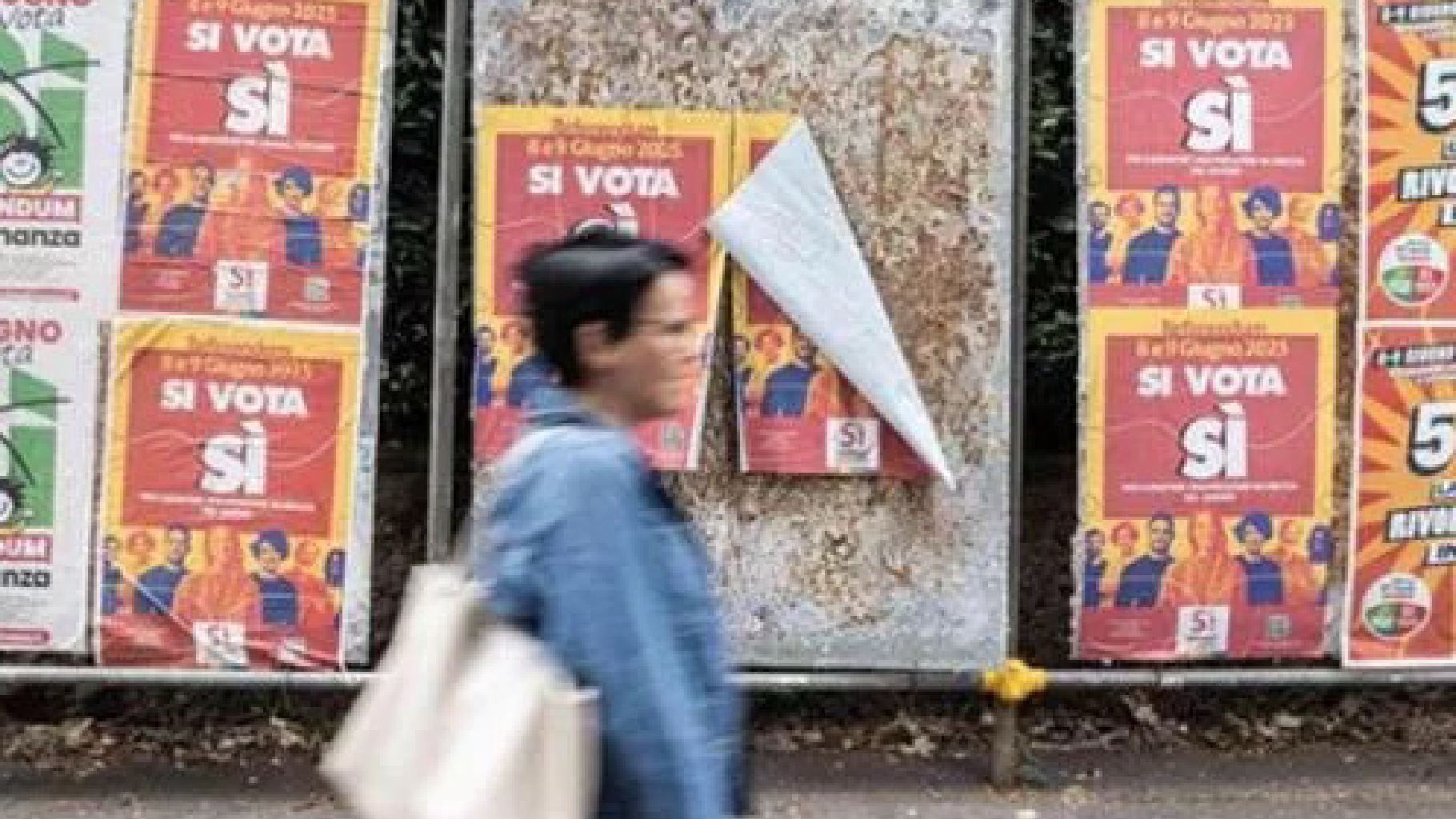 referendum urne aperte appello al voto dal palco protesta fdi vergogna
