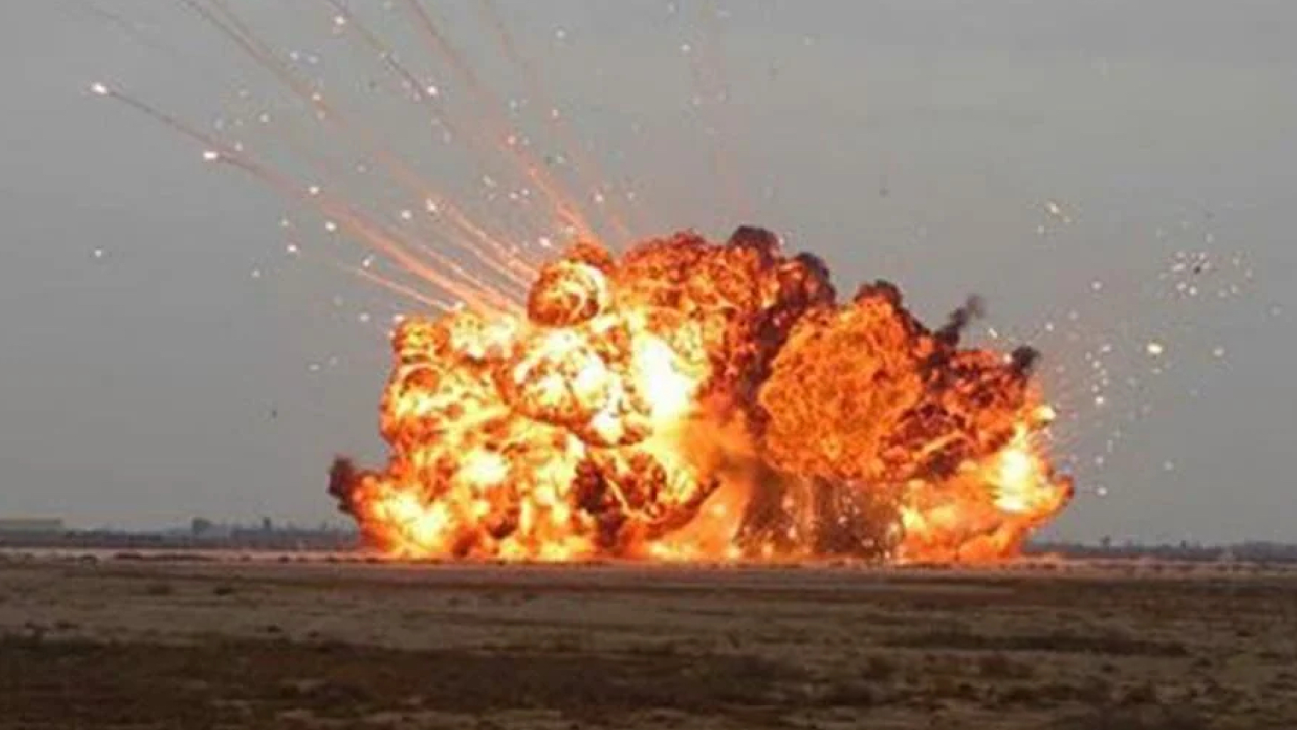 I B2 dal cielo e i parà da terra: l’assalto al cuore atomico dell’Iran I B2 dal cielo e i parà da terra: l’assalto al cuore atomico dell’Iran