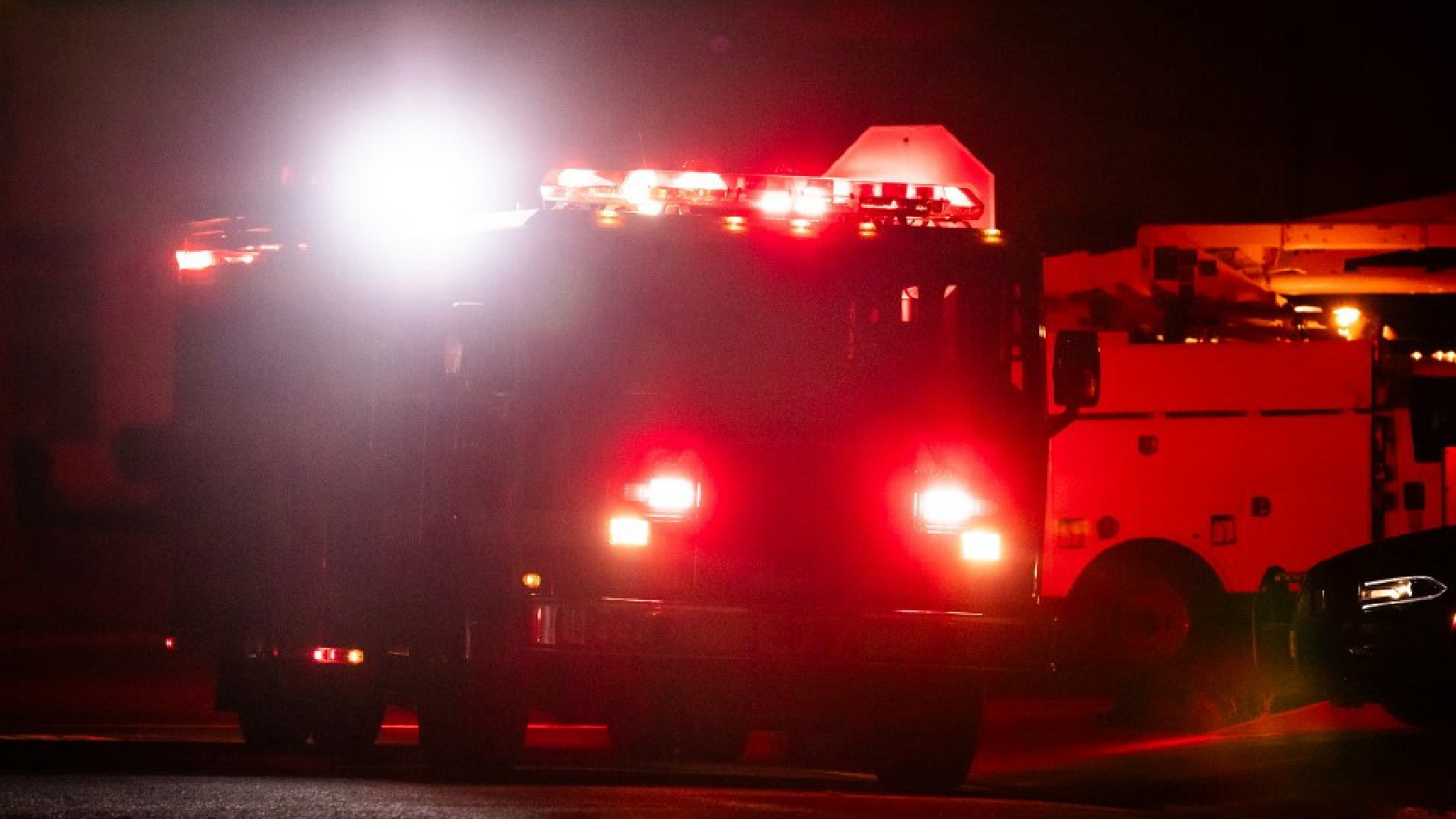 Vigili del fuoco uccisi in un’imboscata. Il sospetto trovato morto accanto a un fucile Vigili del fuoco uccisi in un’imboscata. Il sospetto trovato morto accanto a un fucile