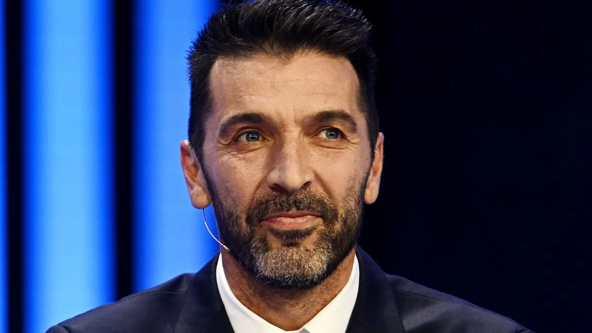Buffon esalta Gattuso: “La guida perfetta per la rinascita dell’Italia” Buffon esalta Gattuso: “La guida perfetta per la rinascita dell’Italia”