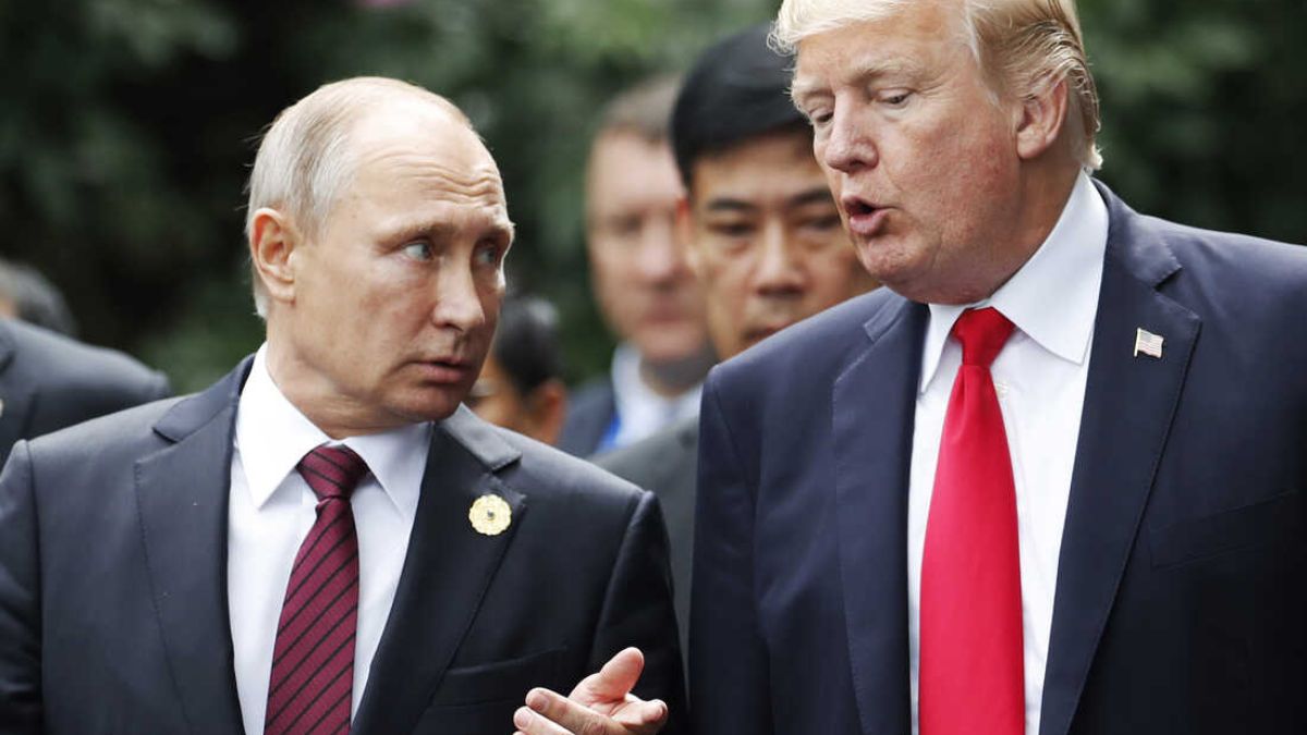Nato, gelo sull’Europa: Trump apre a Mosca e mette in dubbio la difesa comune Nato, gelo sull’Europa: Trump apre a Mosca e mette in dubbio la difesa comune