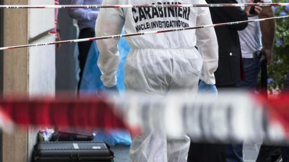 Madre e figlio trovati morti così, tragedia in Italia: la scena agghiacciante Madre e figlio trovati morti così, tragedia in Italia: la scena agghiacciante
