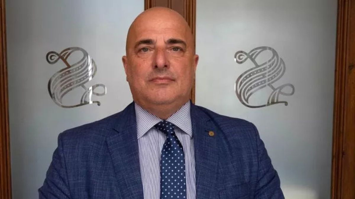 “Non sono degne di fare figli”. Parla il fedelissimo di Giorgia Meloni ed esplode il caos
