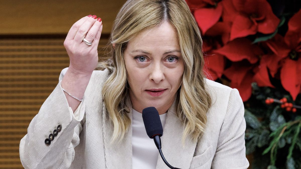Referendum, Meloni all’attacco dopo il voto: “Una sciocchezza il quesito sulla cittadinanza” Referendum, Meloni all’attacco dopo il voto: “Una sciocchezza il quesito sulla cittadinanza”