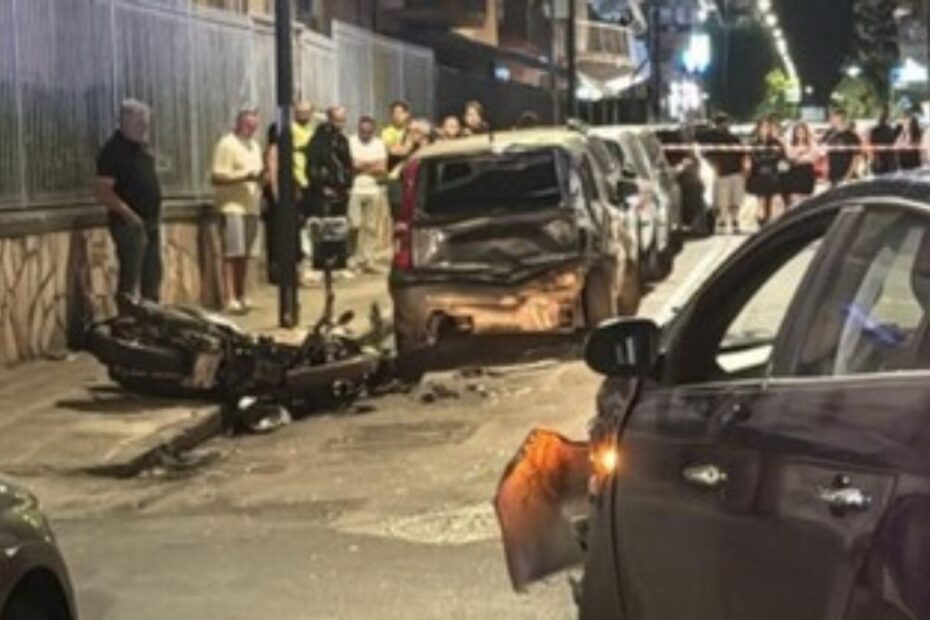 Napoli tre scooter feriti