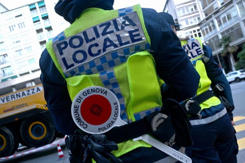 Genova vigili picchiavano arrestati