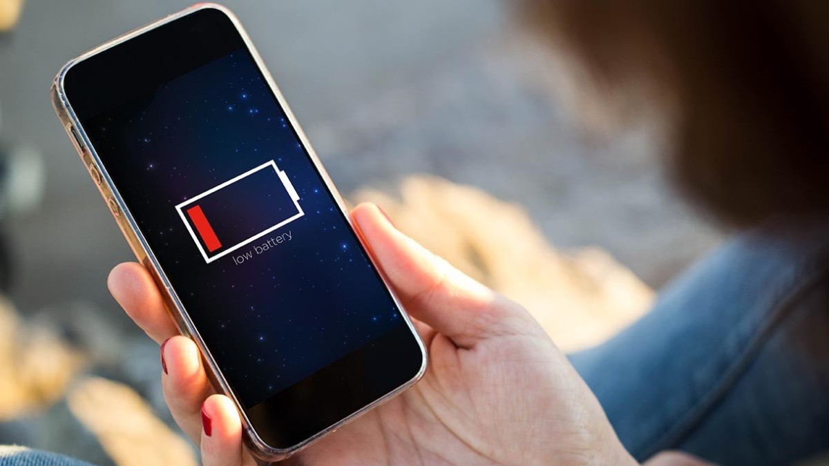 Ecco perché il tuo telefono si scarica troppo velocemente: cosa devi fare