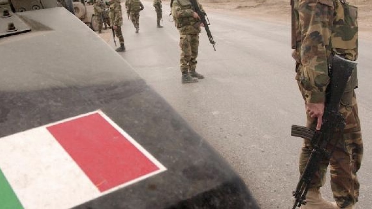 Iraq e Kuwait, l’Italia ridisloca i suoi militari Iraq e Kuwait, l’Italia ridisloca i suoi militari