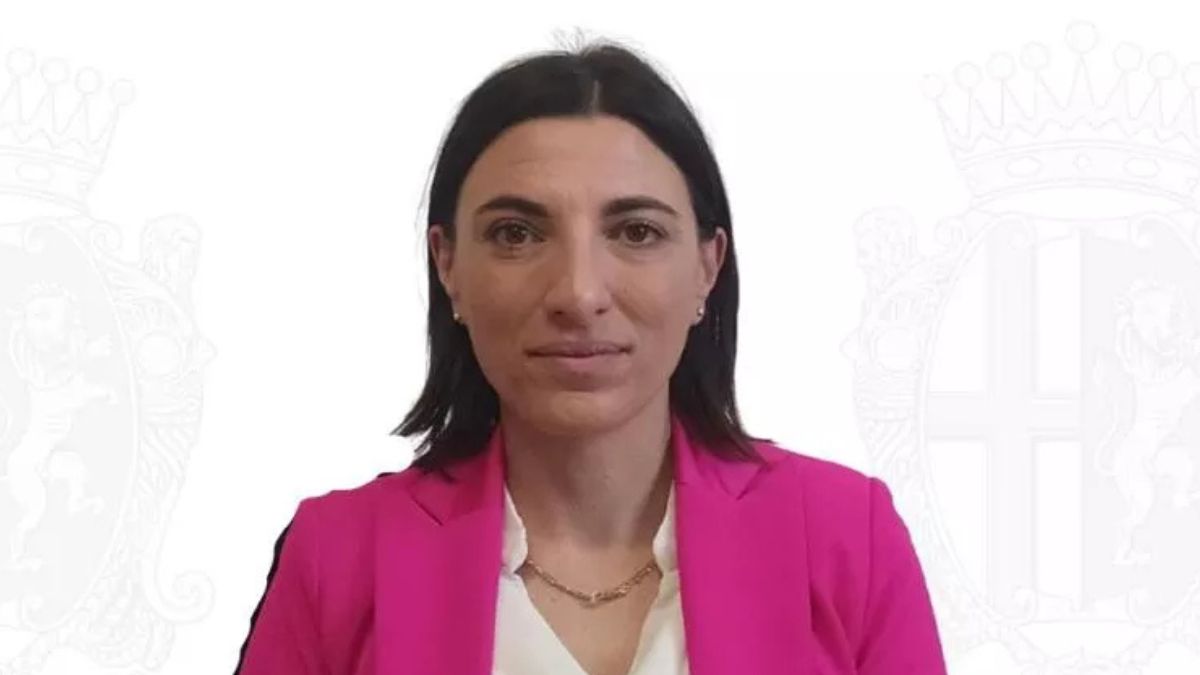 L’assessora si dimette dopo aver insultato un cittadino sui social: le sue parole