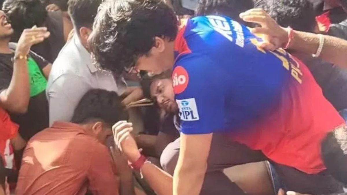 tragedia nei festeggiamenti della partita 11 morti per la calca