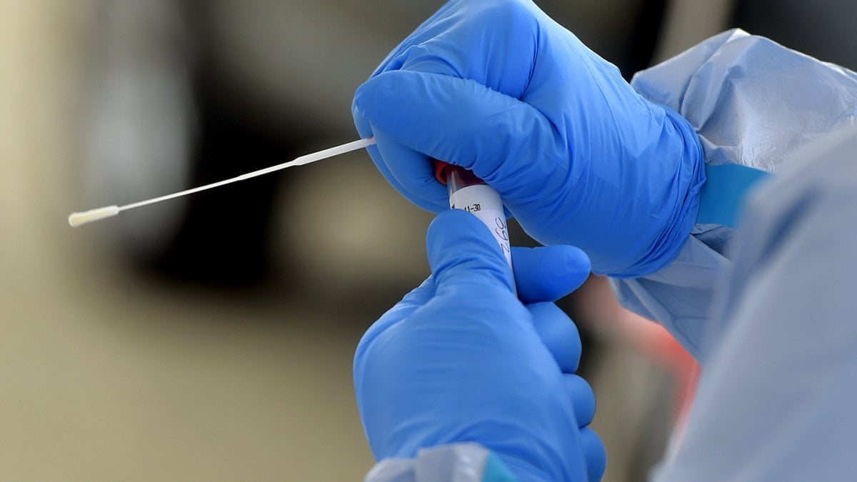 Covid, l’Europa torna a battere i denti. Esplosione di contagi, cosa succede adesso Covid, l’Europa torna a battere i denti. Esplosione di contagi, cosa succede adesso