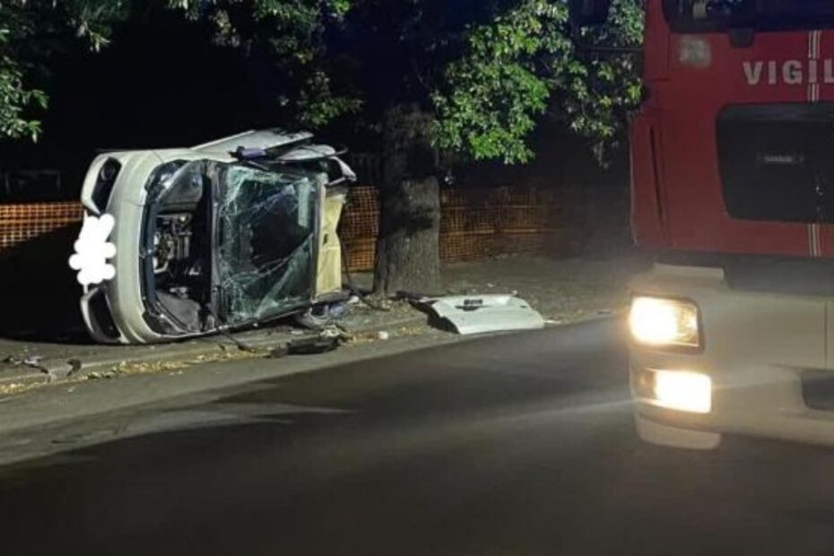 incidente microcar parioli
