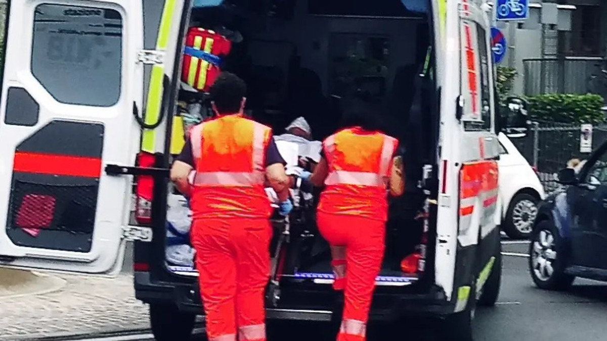 Incidente auto moto: morto un motociclista di 30 anni Incidente auto moto: morto un motociclista di 30 anni