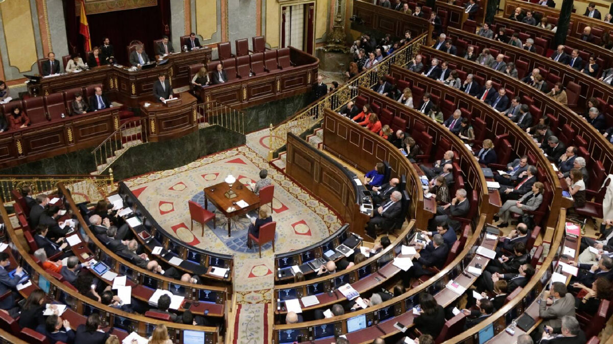 Scandalo nel Psoe, si dimette Paco Salazar: accuse di molestie e pressioni su Sánchez Scandalo nel Psoe, si dimette Paco Salazar: accuse di molestie e pressioni su Sánchez