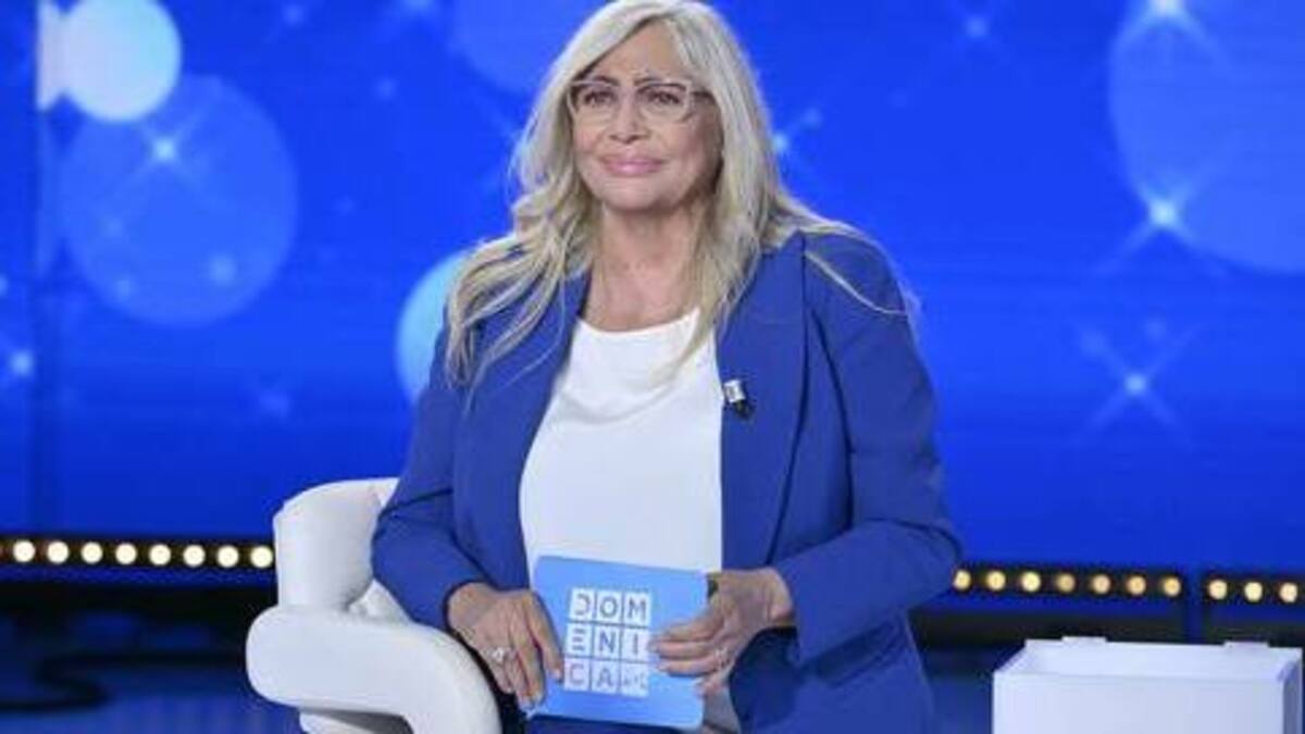 Domenica In, caos Rai: Mara Venier pronta all’addio? Arriva Mediaset! Cosa sta succedendo Domenica In, caos Rai: Mara Venier pronta all’addio? Arriva Mediaset! Cosa sta succedendo