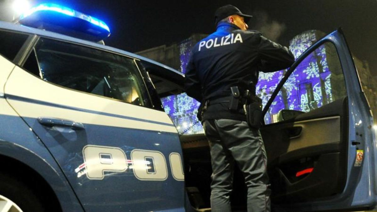 “Devi mor***”. Insultato e massacrato, follia disumana in Italia: il motivo è agghiacciante “Devi mor***”. Insultato e massacrato, follia disumana in Italia: il motivo è agghiacciante