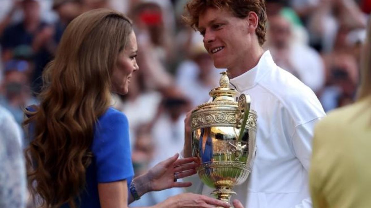 “Non si festeggia un dopato”. Attacco shock a Sinner dopo il trionfo di Wimbledon