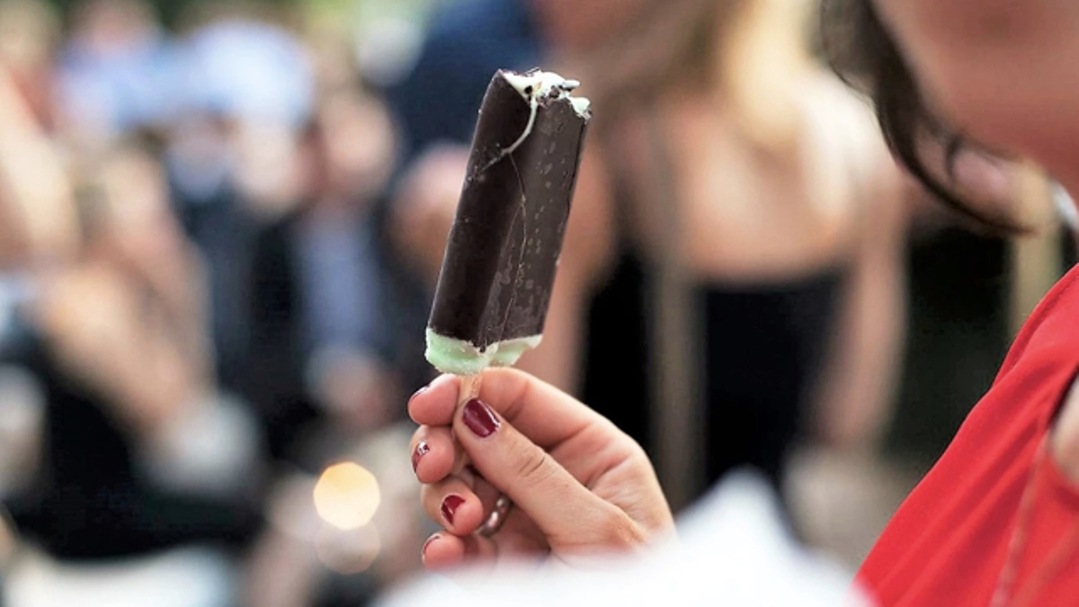 I 5 gelati con meno calorie: il test di Altroconsumo: “Puoi mangiare anche a dieta” I 5 gelati con meno calorie: il test di Altroconsumo: “Puoi mangiare anche a dieta”