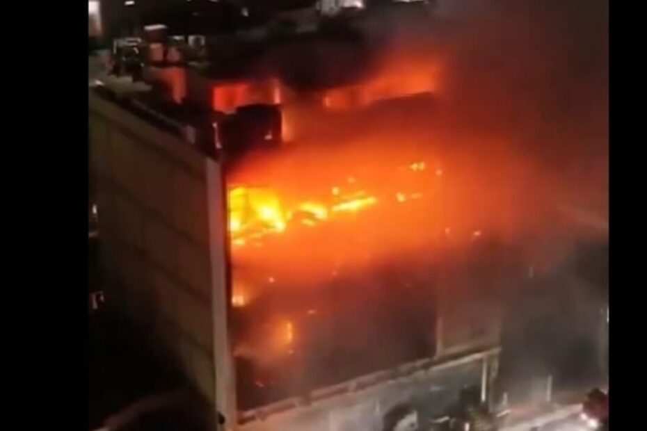 incendio centro commerciale Iraq