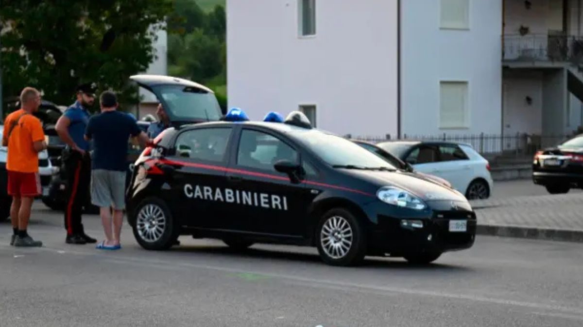 donna di 50 anni travolta e uccisa da un8217auto i testimoni 200 tornato indietro poi 232 ripartito