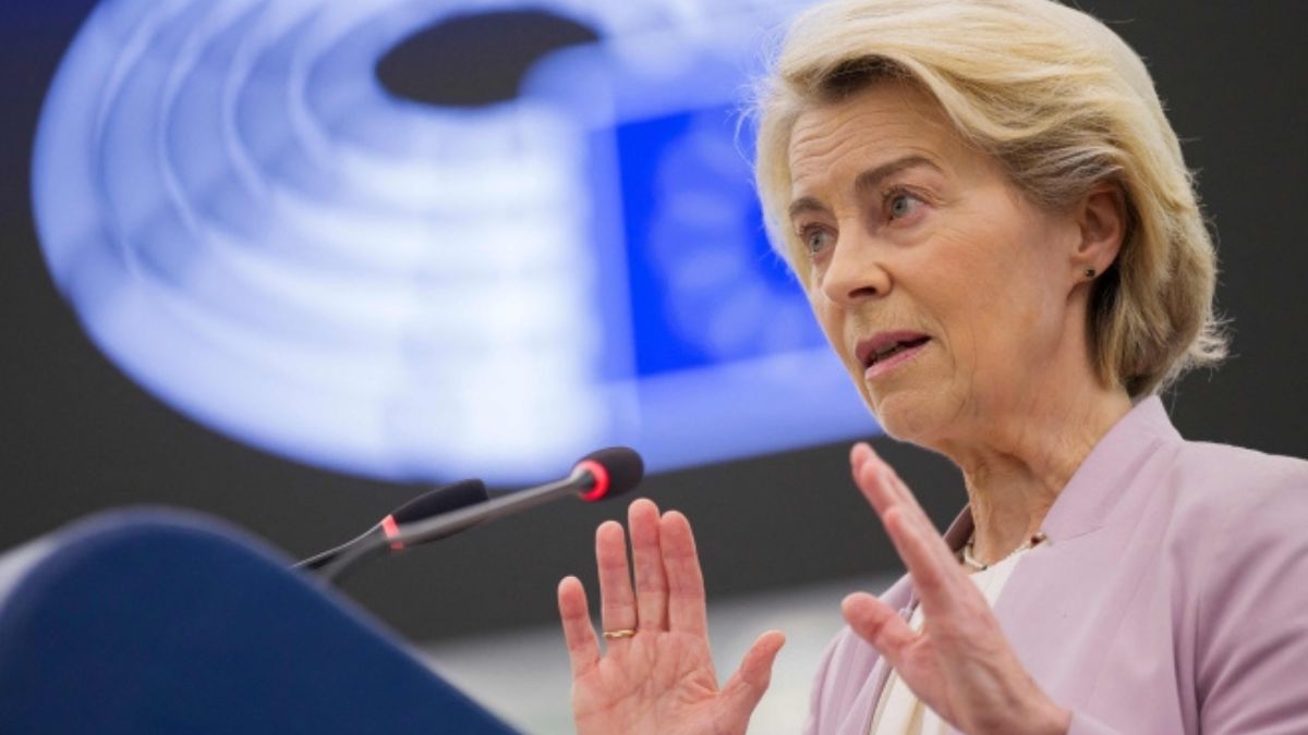 Voto di sfiducia a von der Leyen, l’Italia arriva spaccata: tutti contro tutti. Cosa succede